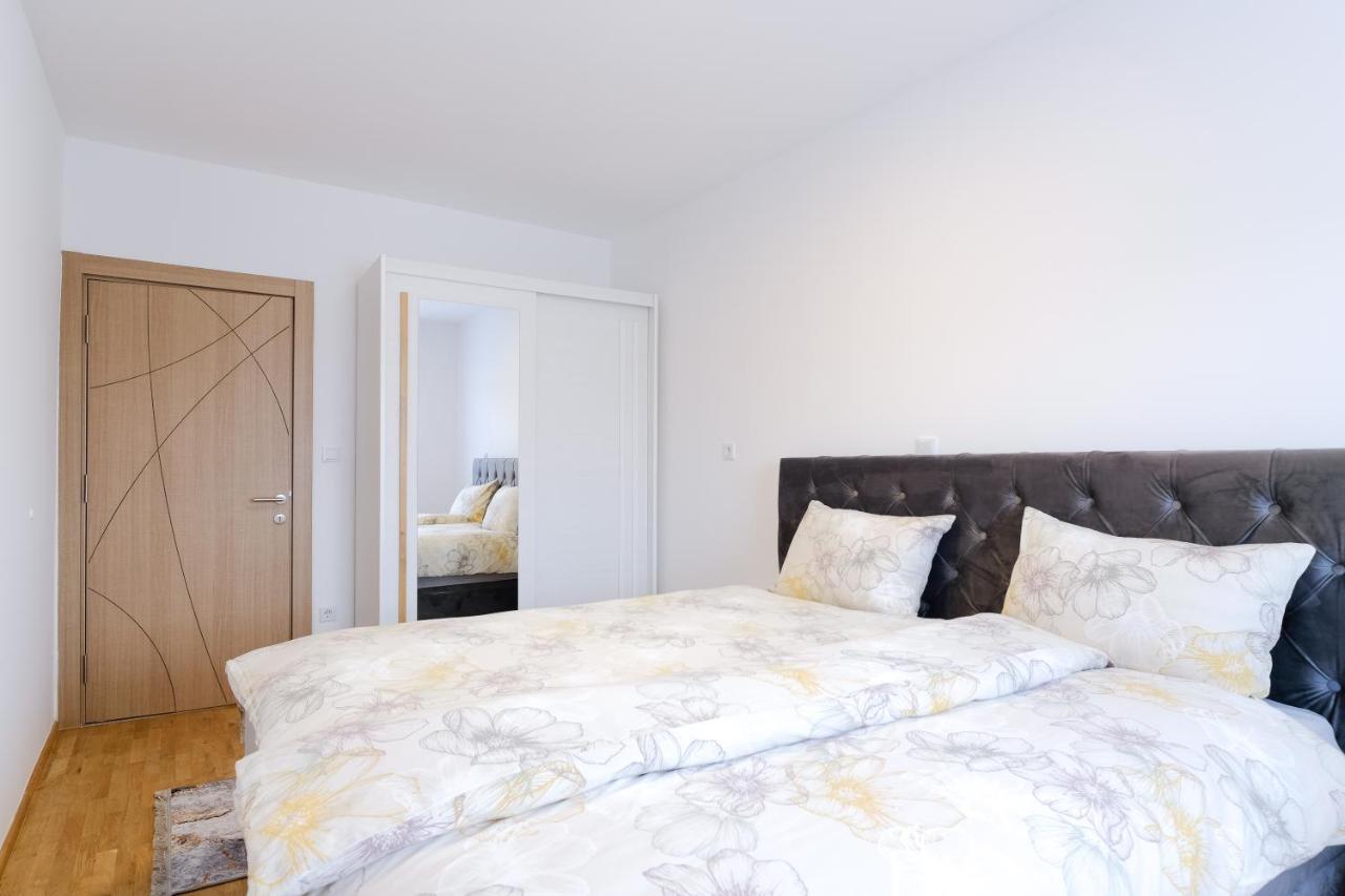 Sara Apartments 비소코 외부 사진