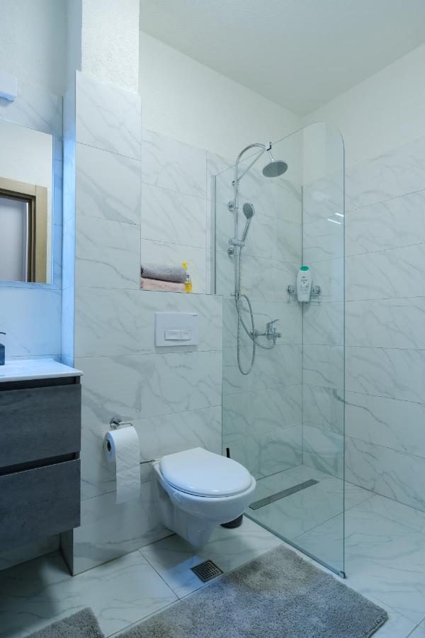 Sara Apartments 비소코 외부 사진
