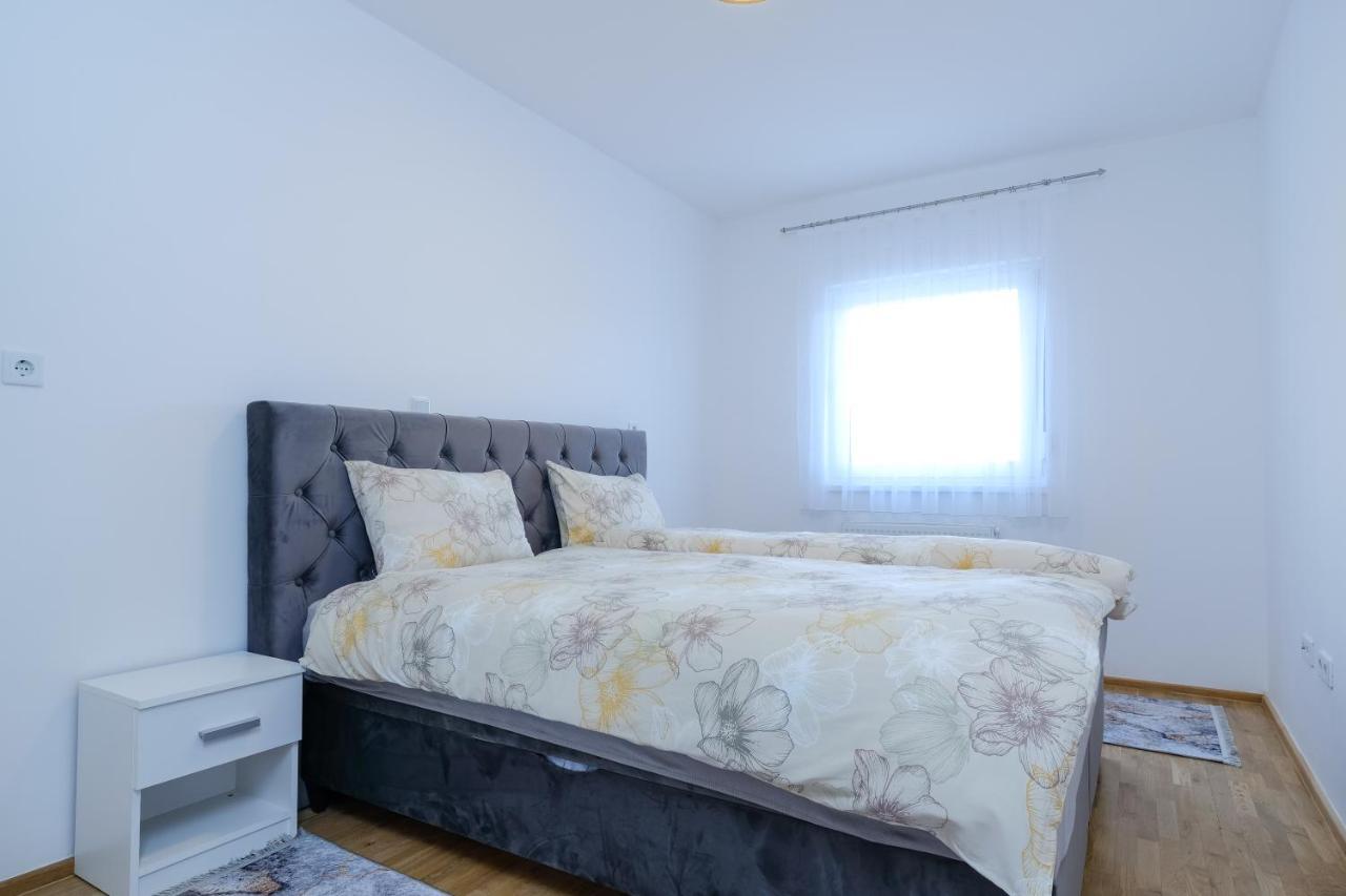 Sara Apartments 비소코 외부 사진